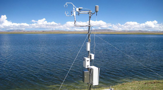 Example of tower-based turbulent flux measurements for eddy covariance 