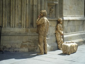 Street performers in Bath
