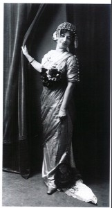 Ruane lady gown slim silhouette