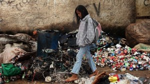 La pobreza en Venezuela se ha aumentado a un nivel de casi 50%.