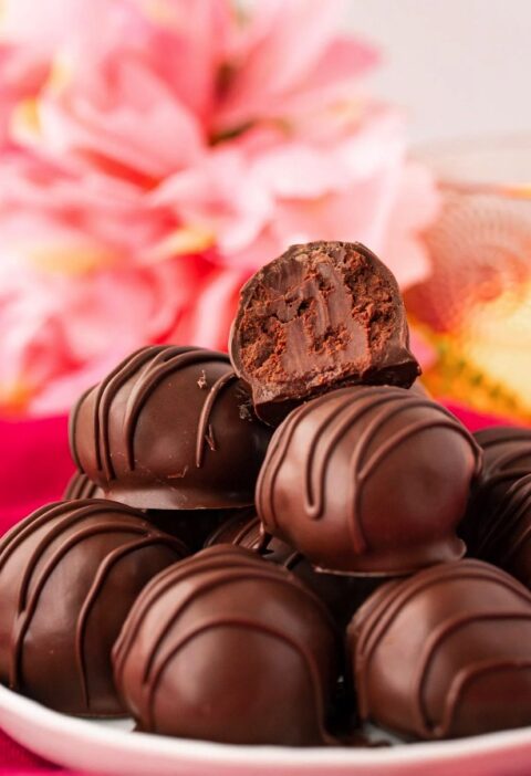 https://www.sugarandsoul.co/homemade-chocolate-truffles/