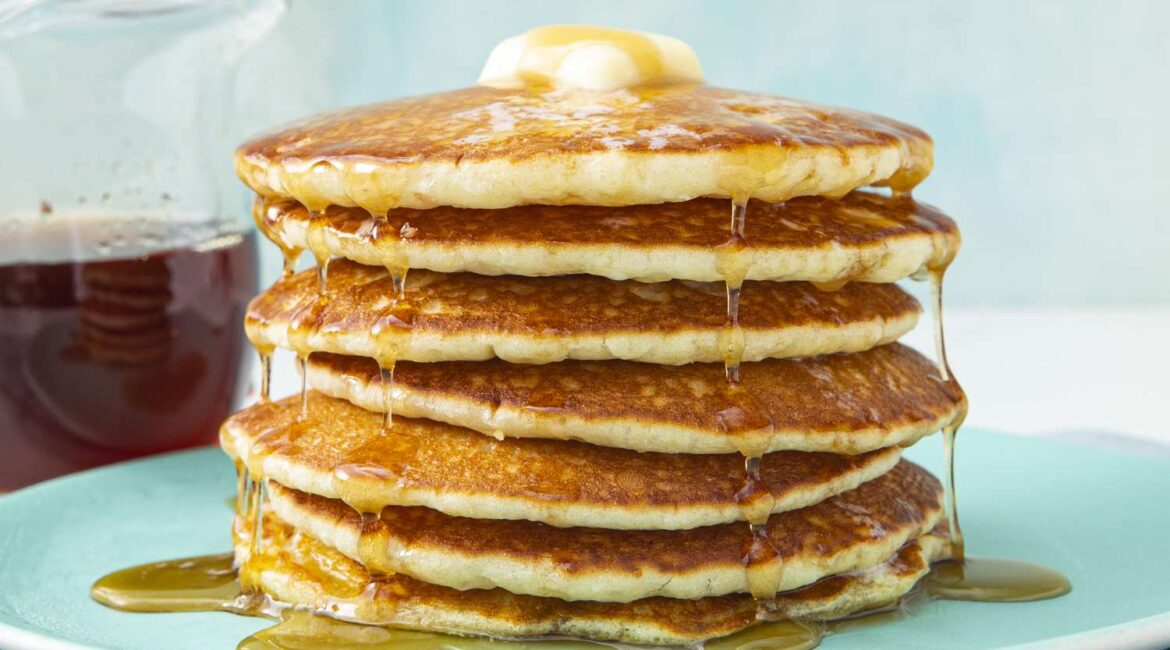 The Best Fluffy Buttermilk Pancake Recipe – Chemistry in the Kitchen Spring 2023