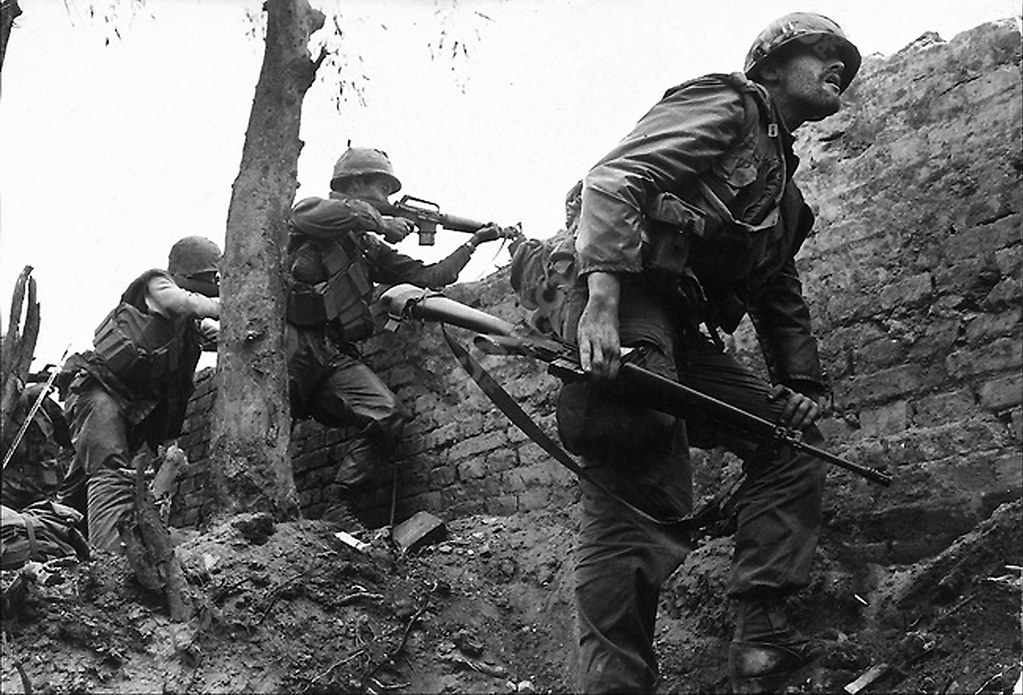 Marines fighting during the Tet Offensive (1968)